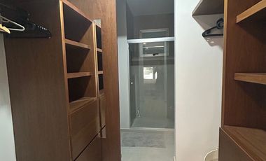 Departamento de 3 recámaras, amueblado, en Montejo Plaza.