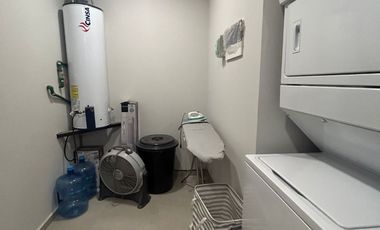 Departamento de 3 recámaras, amueblado, en Montejo Plaza.