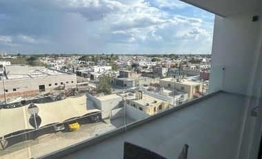 Departamento de 3 recámaras, amueblado, en Montejo Plaza.