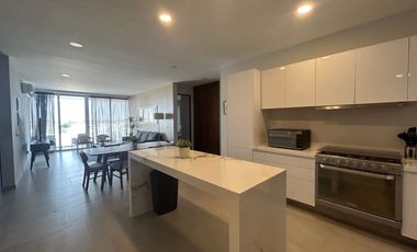 Departamento de 3 recámaras, amueblado, en Montejo Plaza.