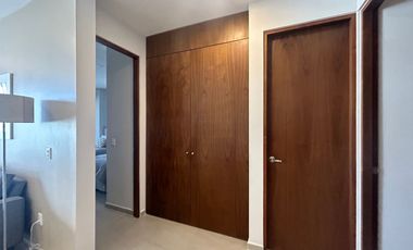 Departamento de 3 recámaras, amueblado, en Montejo Plaza.