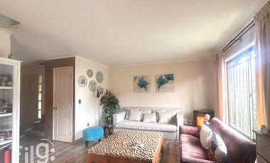 VENDO EXCELENTE CASA 3D/3B EN CHILLÁN