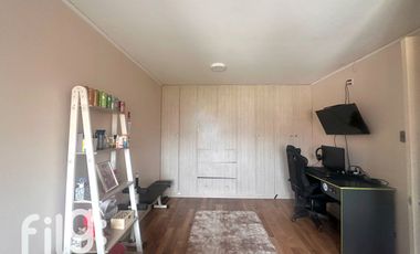 VENDO EXCELENTE CASA 3D/3B EN CHILLÁN