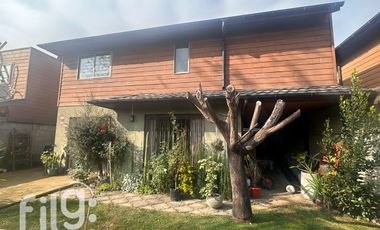 VENDO EXCELENTE CASA 3D/3B EN CHILLÁN