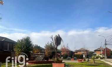 VENDO EXCELENTE CASA 3D/3B EN CHILLÁN