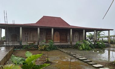 Villa Limasan Cocok untuk Cafe & Penginapan Kemuning