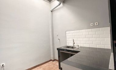 Rumah Dijual 2 Lantai Harga 1 Lantai Siap Huni Di Jatiasih Kota Bekasi dkt Jl Wibawa Mukti [AR158]