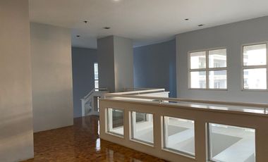 The Crescent  | Four Bedroom 4BR Condo Unit For Rent - #8390