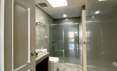 The Crescent  | Four Bedroom 4BR Condo Unit For Rent - #8390