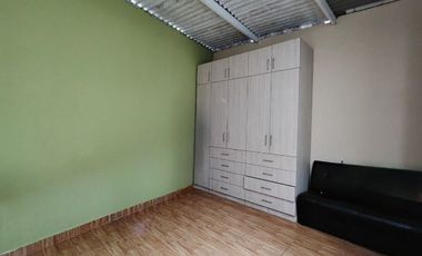 Casa En Venta 2Pisos Urb. Jadin1 Villa Maria Del Triunfo