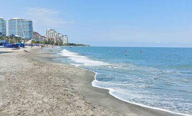 Apartamento en Venta en Zazue, Bello Horizonte, con vista y acceso a playa - Santa Marta