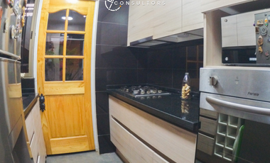 Casa Erick Ekwall, La Cisterna / 3d 1b / Estacionamiento
