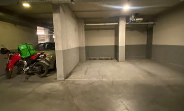 Ñuñoa en calle Zañartu -  Vende Depto + estacionamiento oportunidad
