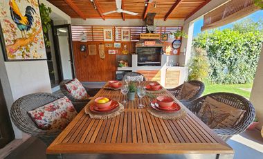 Casa en venta 3D Y 3 B en Piedra Roja Chicureo piscina y quincho