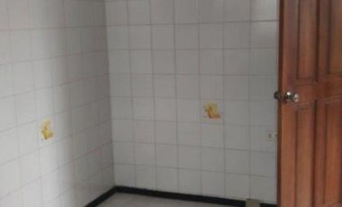 Se vende en buenas condiciones habitables, casa ubicada en uno de los sectores privilegiados de Quito.