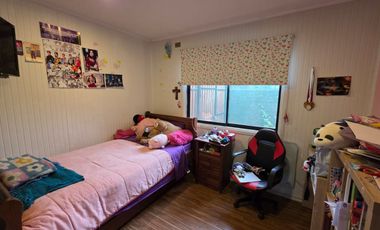 Se vende hermosa casa en Villa del Rey, Valdivia