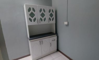 Se arrienda amplio departamento en Subida Ecuador de Valparaíso