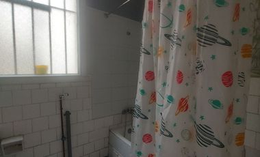 Se arrienda amplio departamento en Subida Ecuador de Valparaíso