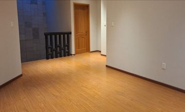 CASA EN VENTA EN JURIQUILLA, QUERETARO 3 REC, 3 BAÑOS, 3 ESTACIONAMIENTOS  317 M2