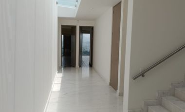 CASAS EN VENTA BOSQUE REAL VISTA A LAGOS Y A CLUB DE GOLF