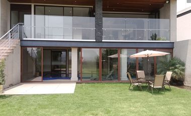 CASAS EN VENTA BOSQUE REAL VISTA A LAGOS Y A CLUB DE GOLF