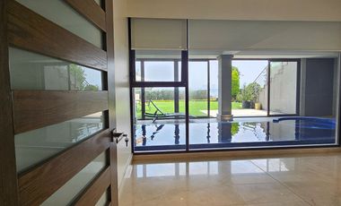 CASAS EN VENTA BOSQUE REAL VISTA A LAGOS Y A CLUB DE GOLF