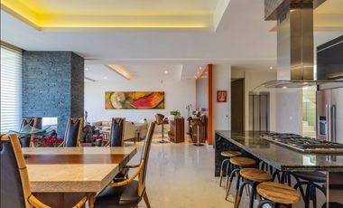 CASAS EN VENTA BOSQUE REAL VISTA A LAGOS Y A CLUB DE GOLF