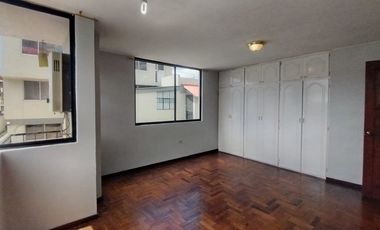 VENTA CASA FAMILIAR / KENNEDY - DAMMER 1
