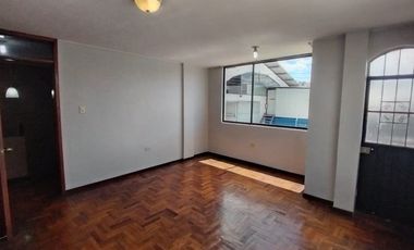 VENTA CASA FAMILIAR / KENNEDY - DAMMER 1