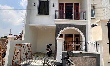 Dijual Unit Rumah Baru Di Jatikramat, Jatiasih - Kota Bekasi Dekat Stasiun LRT Cikunir [AR164]