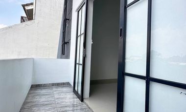 Dijual Unit Rumah Baru Di Jatikramat, Jatiasih - Kota Bekasi Dekat Stasiun LRT Cikunir [AR164]