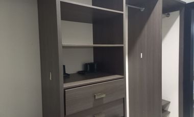 Departamento amoblado de alquiler, Samborondón, Planta Baja, 3 dormitorios.