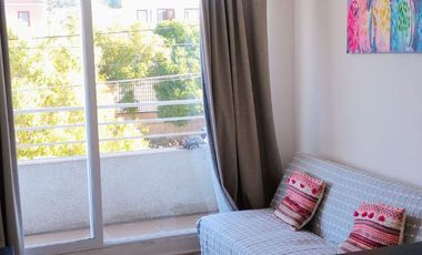 Arriendo departamento amoblado 1 Dormitorio 1 baño, 1 estacionamiento $ 500.000