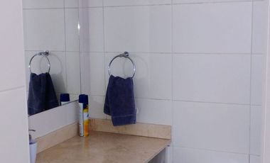 Arriendo departamento amoblado 1 Dormitorio 1 baño, 1 estacionamiento $ 500.000