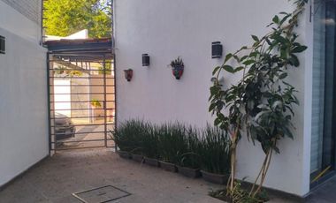 Casa en renta amueblada en coto con alberca Ajijic Jalisco
