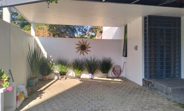 Casa en renta amueblada en coto con alberca Ajijic Jalisco