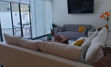 Casa en renta amueblada en coto con alberca Ajijic Jalisco