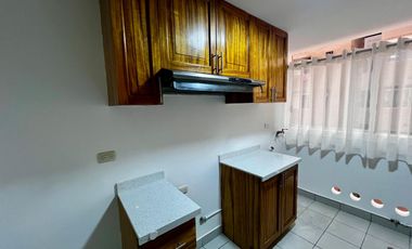 ALQUILER DEPARTAMENTO REMODELADO EN CONDOMINIO ALTO COLONIAL – 58.4 m² CERCADO DE LIMA
