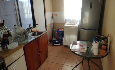 Casa Sta. María de Colín a pasos de Montessori y Mall