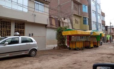 En venta casa de 2 pisos en Chiclayo