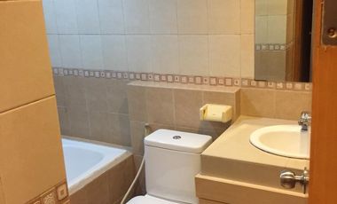 Sewa Apartemen Hampton Park Dekat JIS Jakarta Selatan