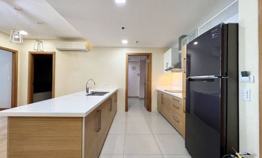 Park Terraces - Point Tower 2 Bedroom Unit with Parking FOR LEASE