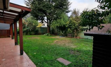 Excelente casa a la venta en el Barrio Ingles a pasos del colegio Greenhouse