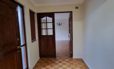 Excelente casa a la venta en el Barrio Ingles a pasos del colegio Greenhouse