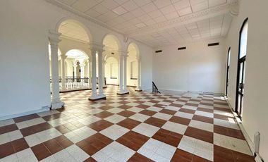 LOCAL COMERCIAL EN VENTA SECTOR CENTRO HISTORICO DE SANTA MARTA