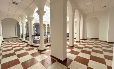 LOCAL COMERCIAL EN VENTA SECTOR CENTRO HISTORICO DE SANTA MARTA