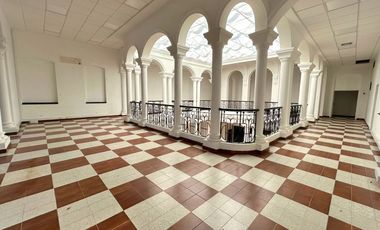 LOCAL COMERCIAL EN VENTA SECTOR CENTRO HISTORICO DE SANTA MARTA