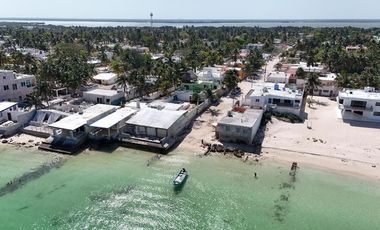 The Perfect Beach Front House For Sale in Chelem Puerto Yucatan