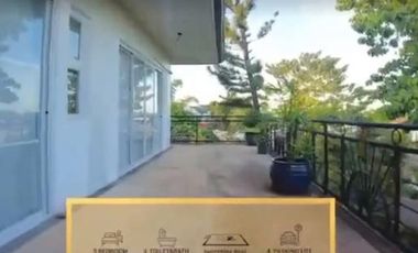 Spacious 3 Bedrooms House with Pool and Big Garden