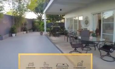 Spacious 3 Bedrooms House with Pool and Big Garden